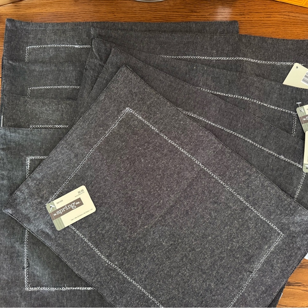 Gray woven cloth placemats, set of 8, Spring Shop brand.  NWT.  13” x 18”